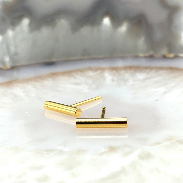 Simplistic Bar Studs