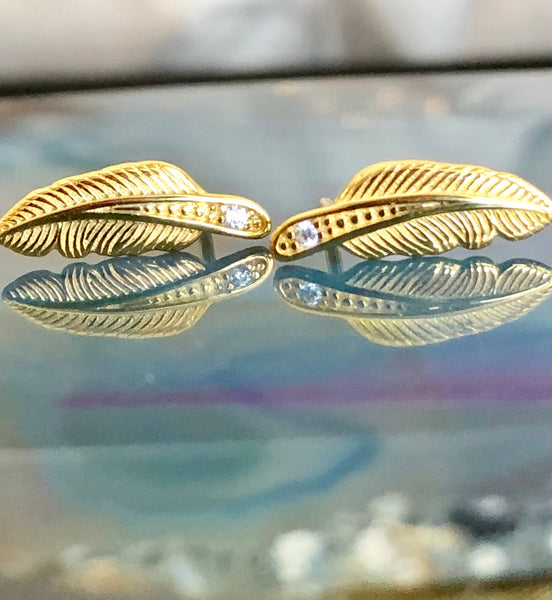 Feather Studs