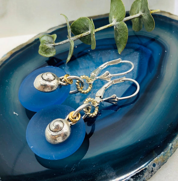 Dome Seaglass set with shell
