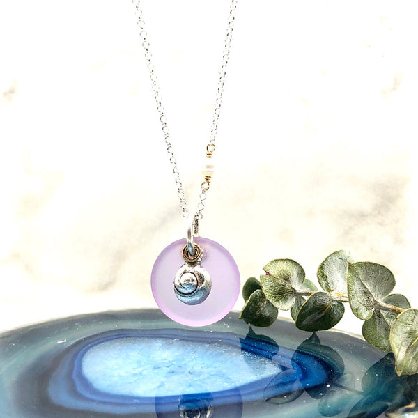 Dome Seaglass set with shell