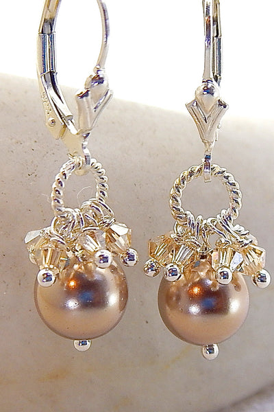 Leslie Earrings - Classic Pearls