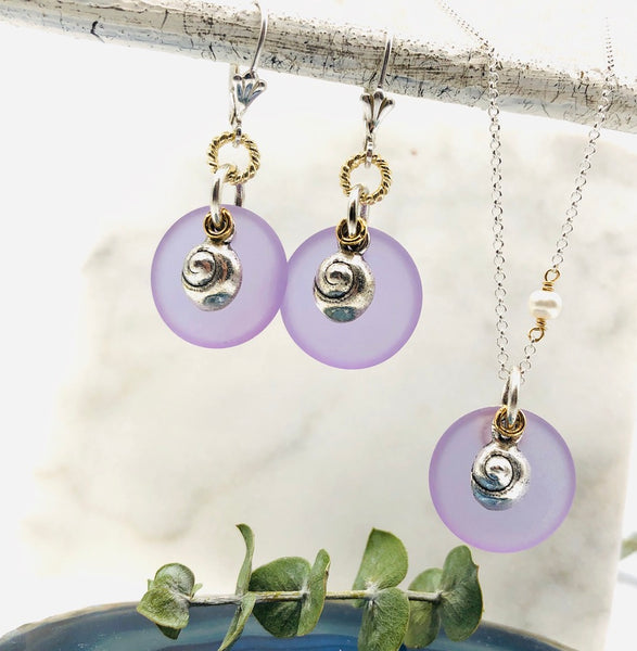 Dome Seaglass set with shell